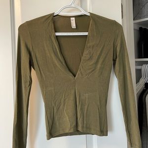 Basic Olive Long Sleeve V-Neck